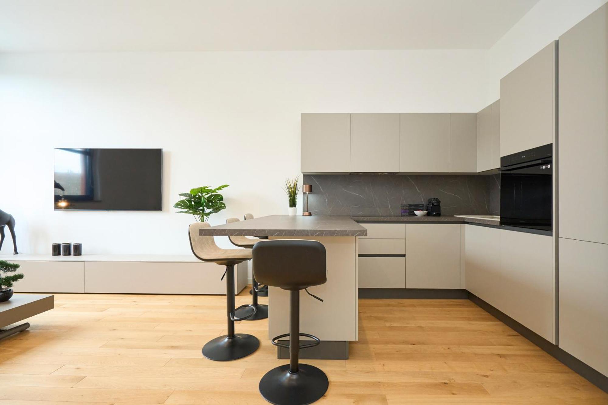 Luxury Design Suite - 20 Minutes From Duomo-Navigli Milaan Buitenkant foto
